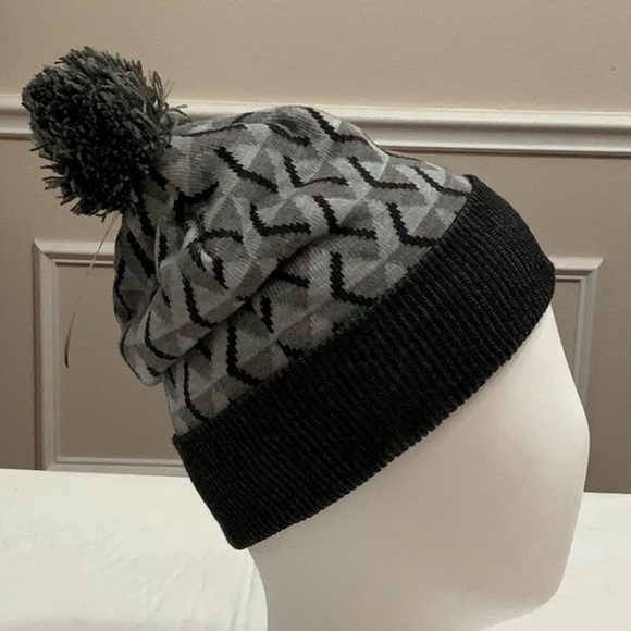 Black Diamond POM BEANIE - Grey Icon - Picture 4 of 12